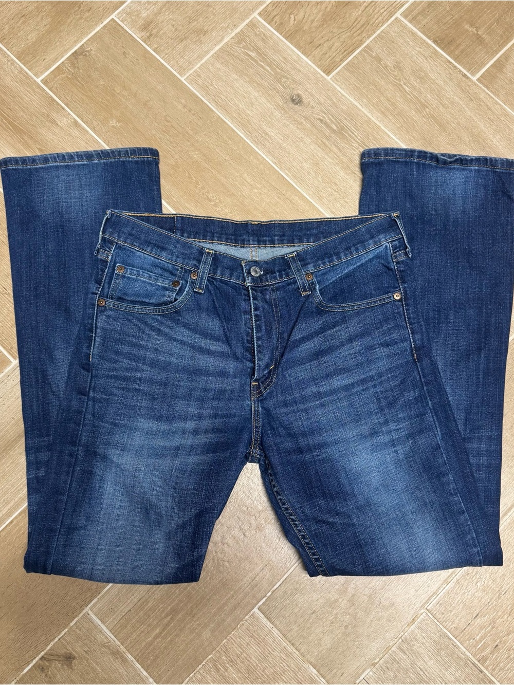 Men’s Levi’s 527 Dark Wash Boot Cut Size 34x32 - Picture 3 of 8